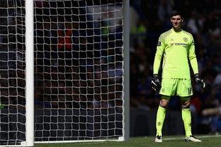 库尔图瓦最新爆料,职业生涯转折点与未来展望 第2张 库尔图瓦最新爆料,职业生涯转折点与未来展望 第2张